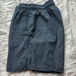 Men's Layer 8 L Blue Elastic Waist 7" inseam Shorts